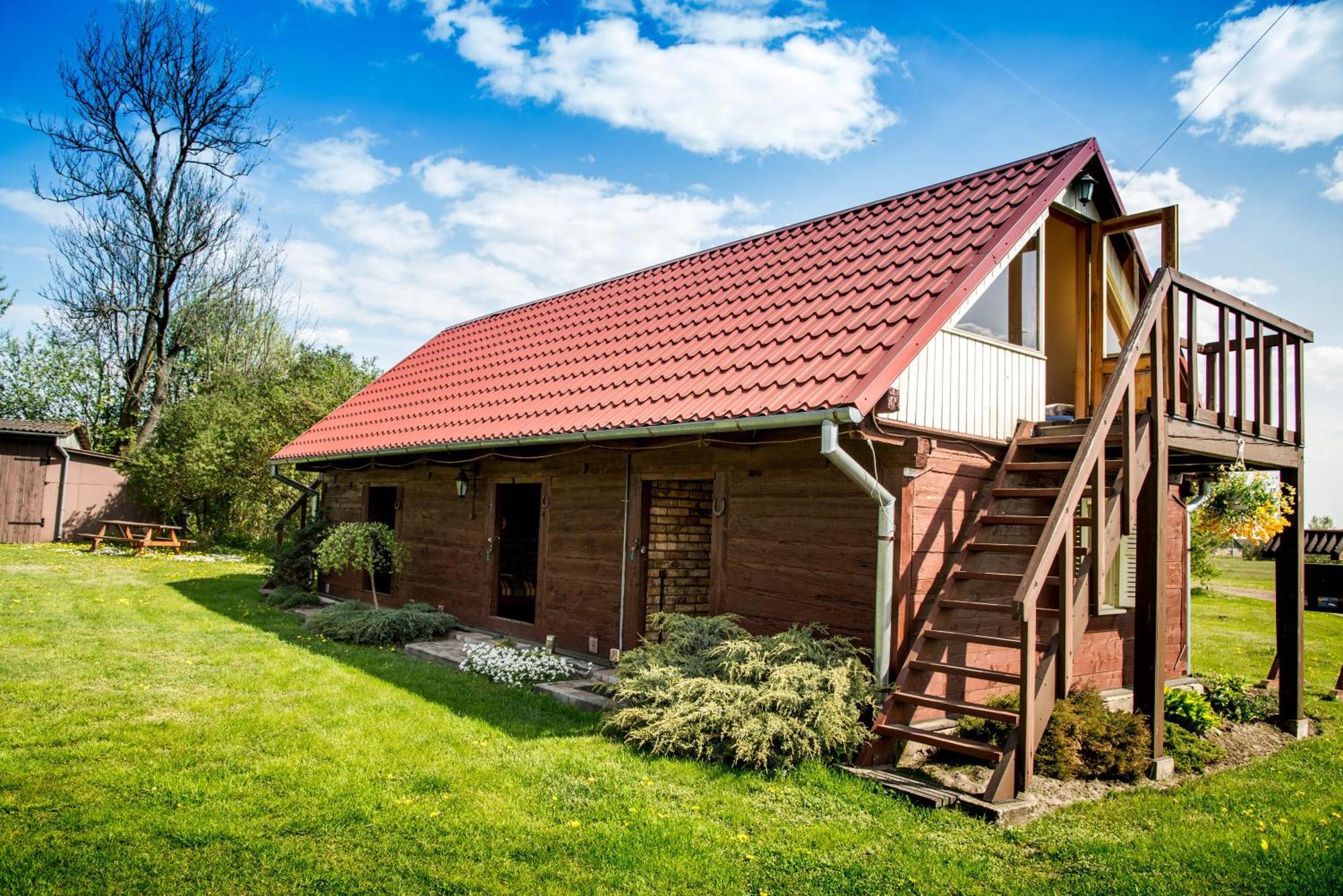 Hotel Ergli Bernāti Exteriér fotografie