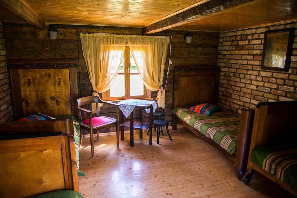 Hotel Ergli Bernāti Exteriér fotografie